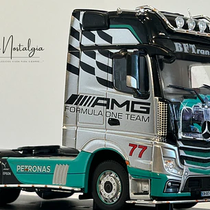 Camión Mercedes-Benz Actros MP4 2012 AMG Petronas F1 Team 1:43 Hachette – Colección tuning
