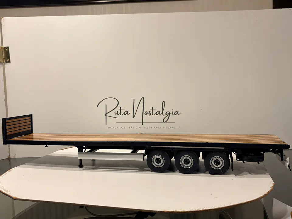 Camión Rampla Plataforma Plana (Flatbed) | Sólido 1:24 5