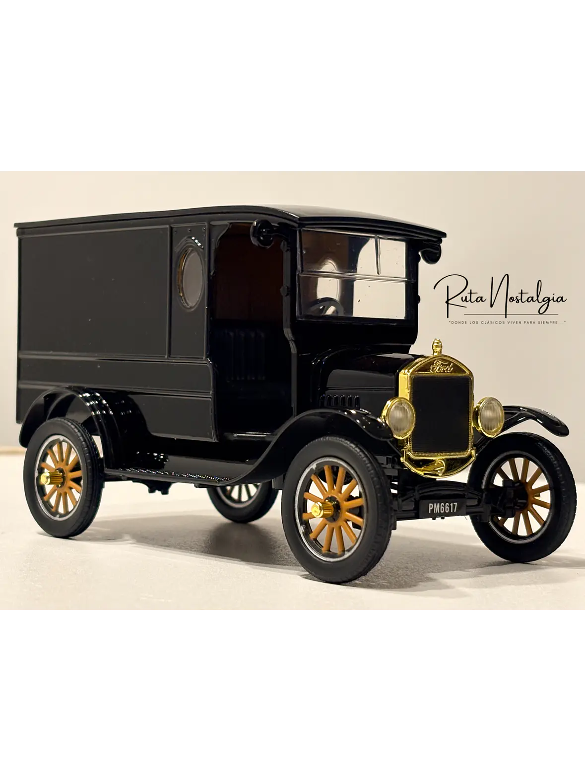 Ford Model T Paddy Wagon 1925 |  Motormax Platinum Collection 1:24 | Furgón Clásico Americano de Colección en Chile 1