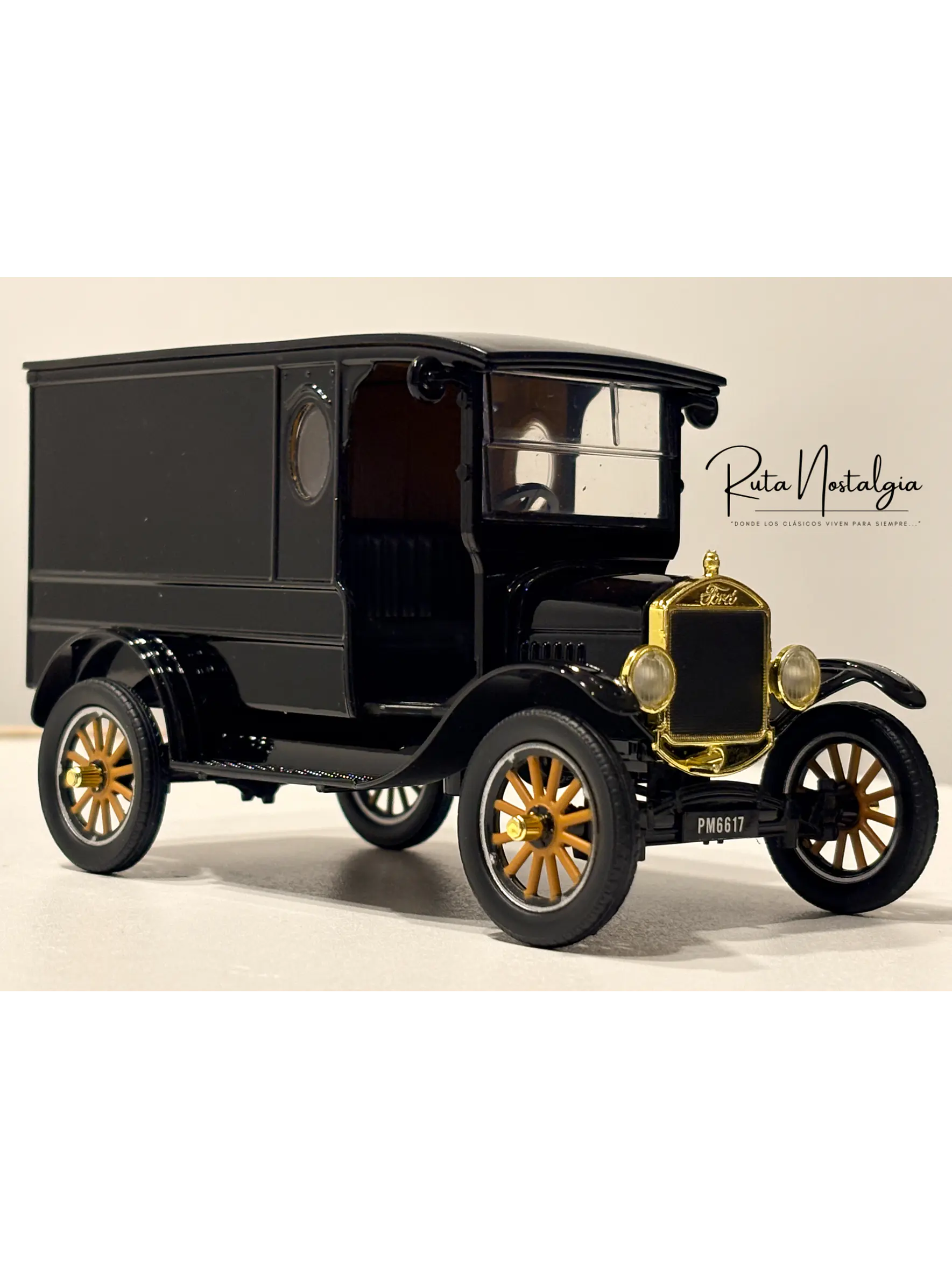 Ford Model T Paddy Wagon 1925 |  Motormax Platinum Collection 1:24 | Furgón Clásico Americano de Colección en Chile 1