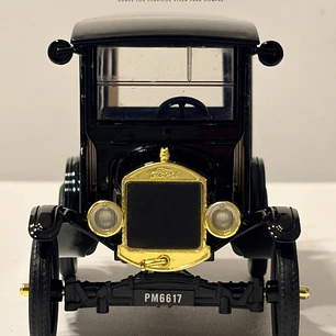 Ford Model T Paddy Wagon 1925 |  Motormax Platinum Collection 1:24 | Furgón Clásico Americano de Colección en Chile