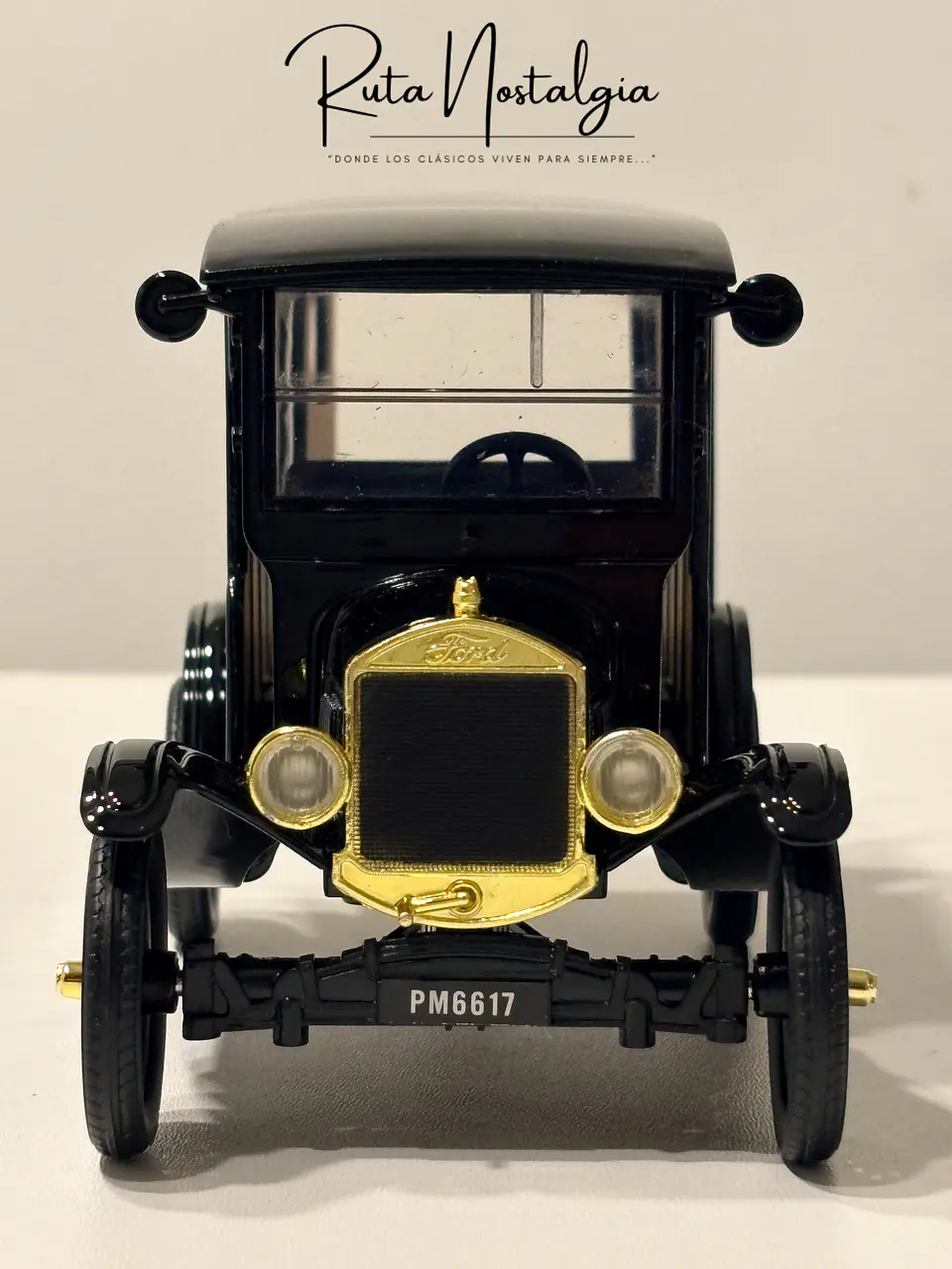 Auto Ford Model T Paddy Wagon (1925) | Motormax 1:24 2