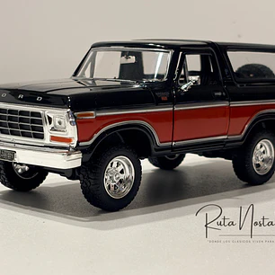 Ford Bronco Ranger XLT 1978 Motormax 1:24 Negro/Rojo | 4x4 Clásico Americano de Colección en Chile