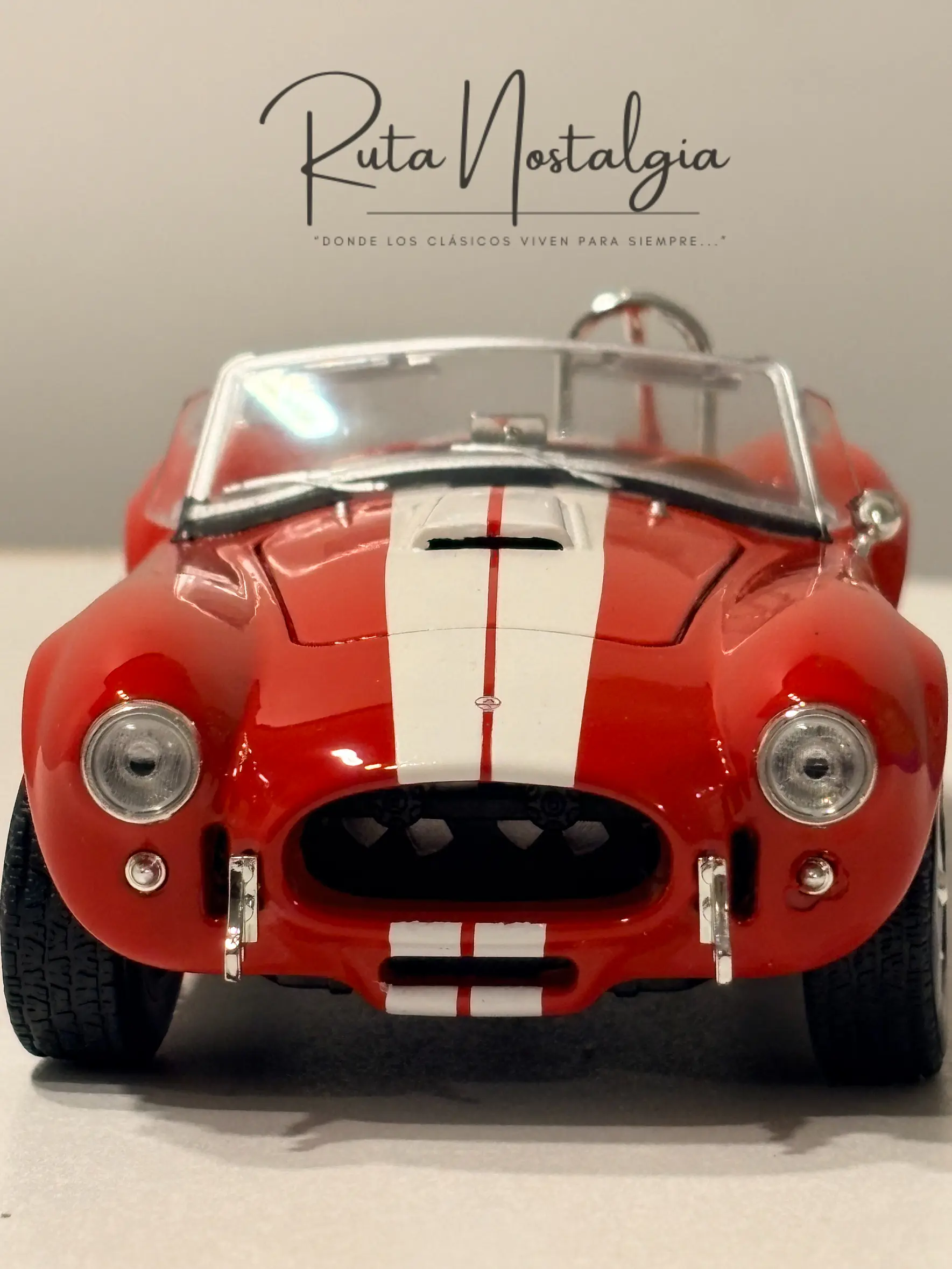 Shelby Cobra 427 S/C 1965 Welly 1:24 | Auto Deportivo Clásico de Colección en Chile 3