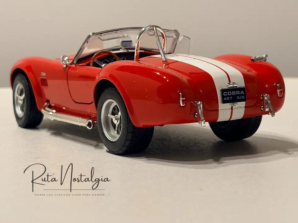 Auto Shelby Cobra 427 S/C (1965) | Welly 1:24 7