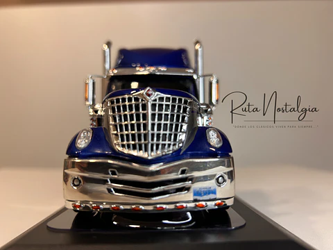 Camión International Lonestar (2010) | IXO 1:43