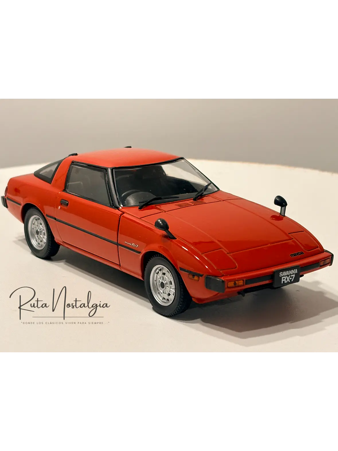 Auto Mazda RX-7 RHD 1980 Rojo WhiteBox 1:24 | Deportivo Japonés Clásico de Colección - Modelo sin caja 9