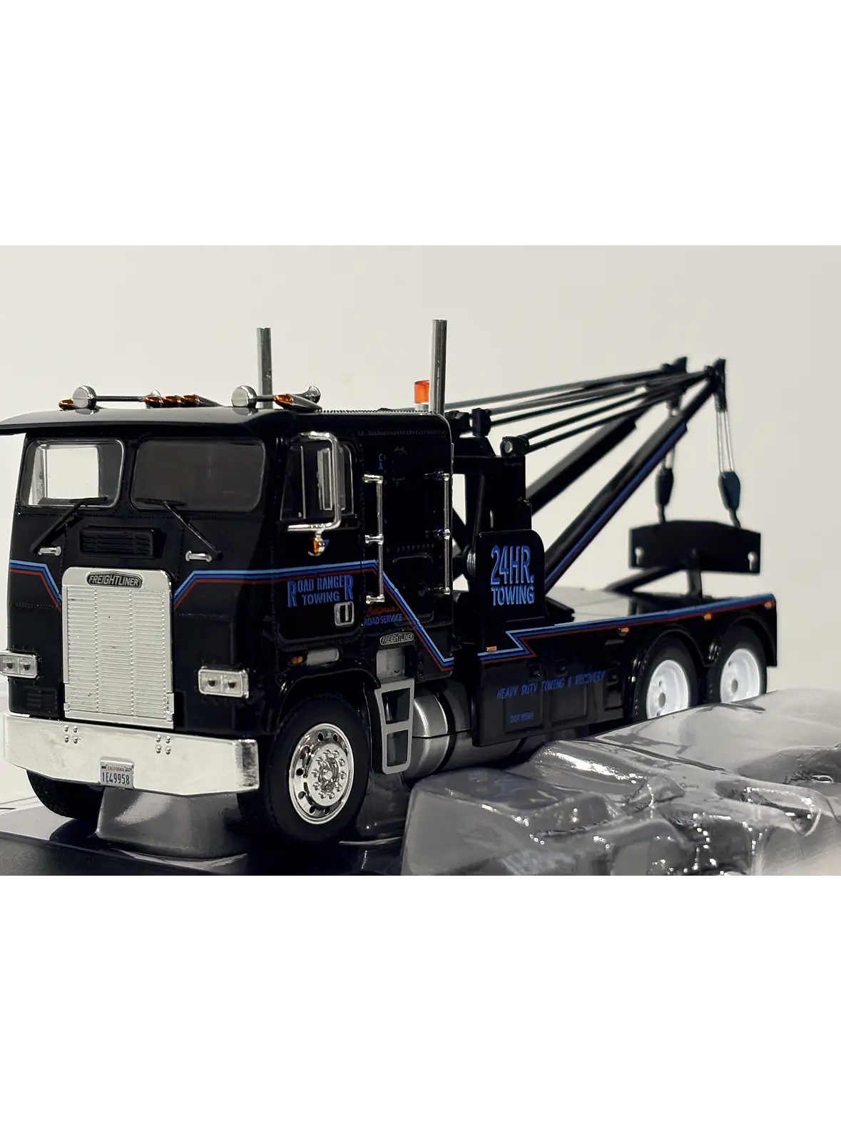 Freightliner FLA 9664 Terminator 2 