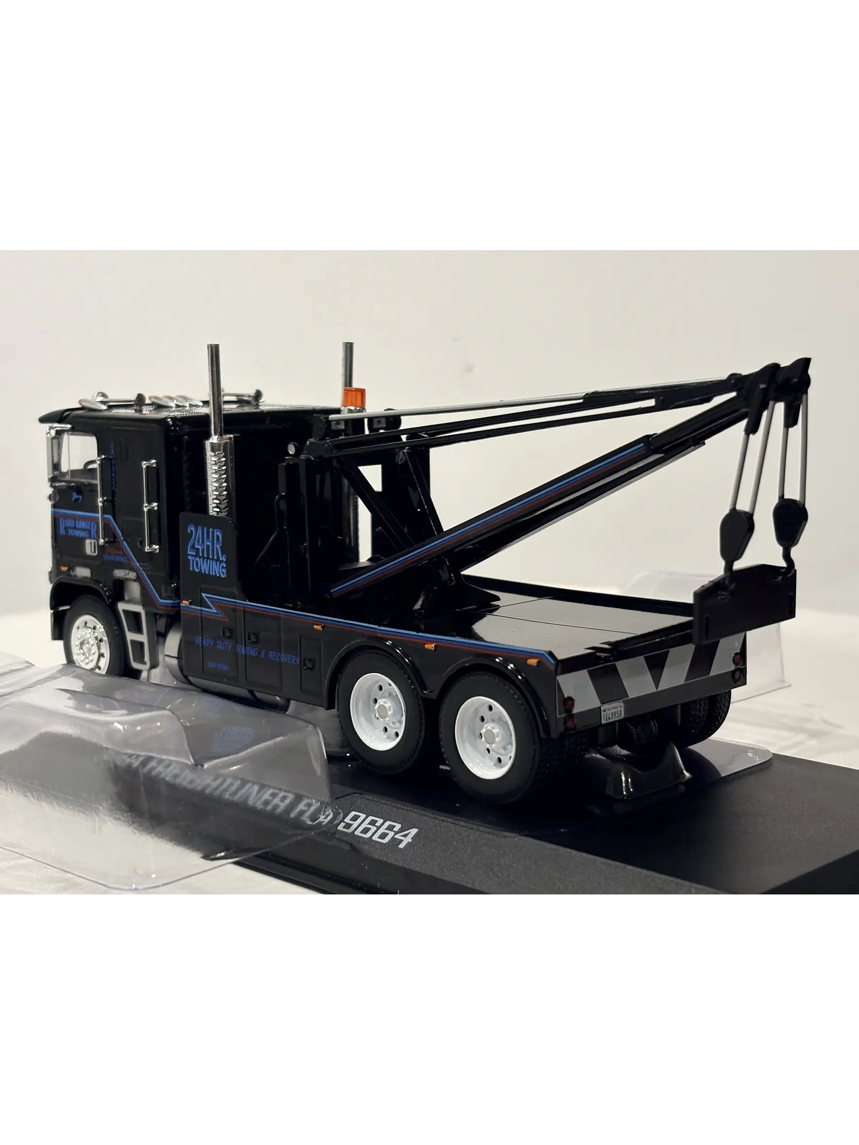 Freightliner FLA 9664 Terminator 2 