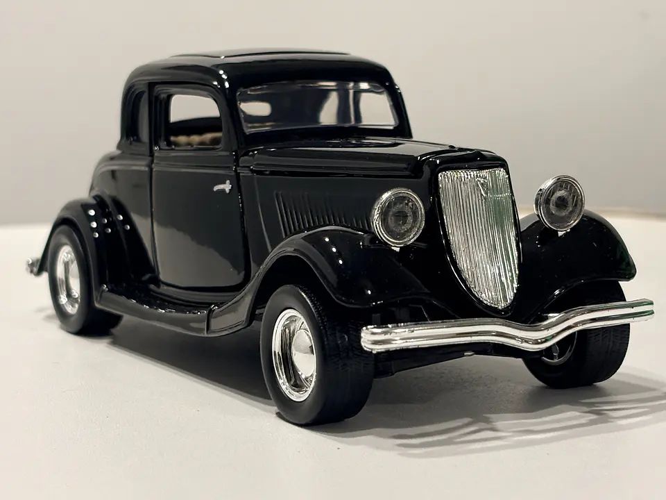 Auto Ford Coupe v8 (1934) | Motormax Escala 1:24 5