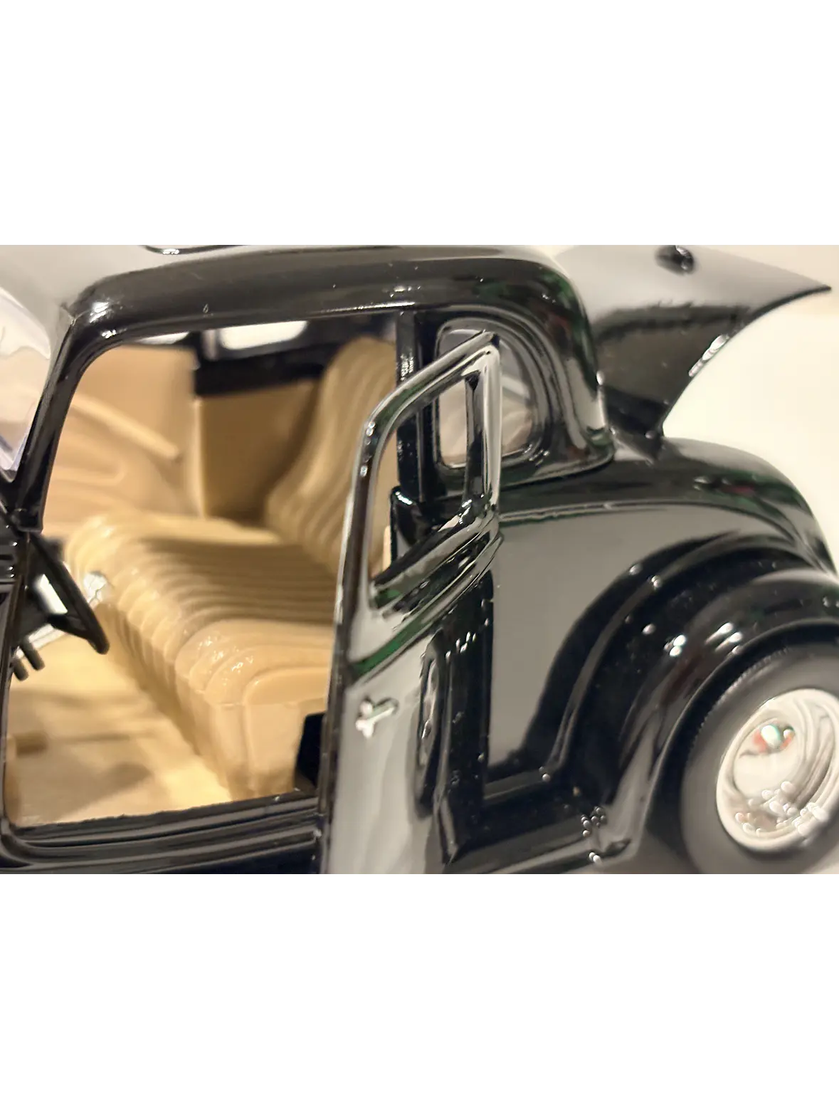 Auto Ford Coupe (1934) | Motormax 1:24 – Clásico V8 de los años 30 para coleccionistas 3