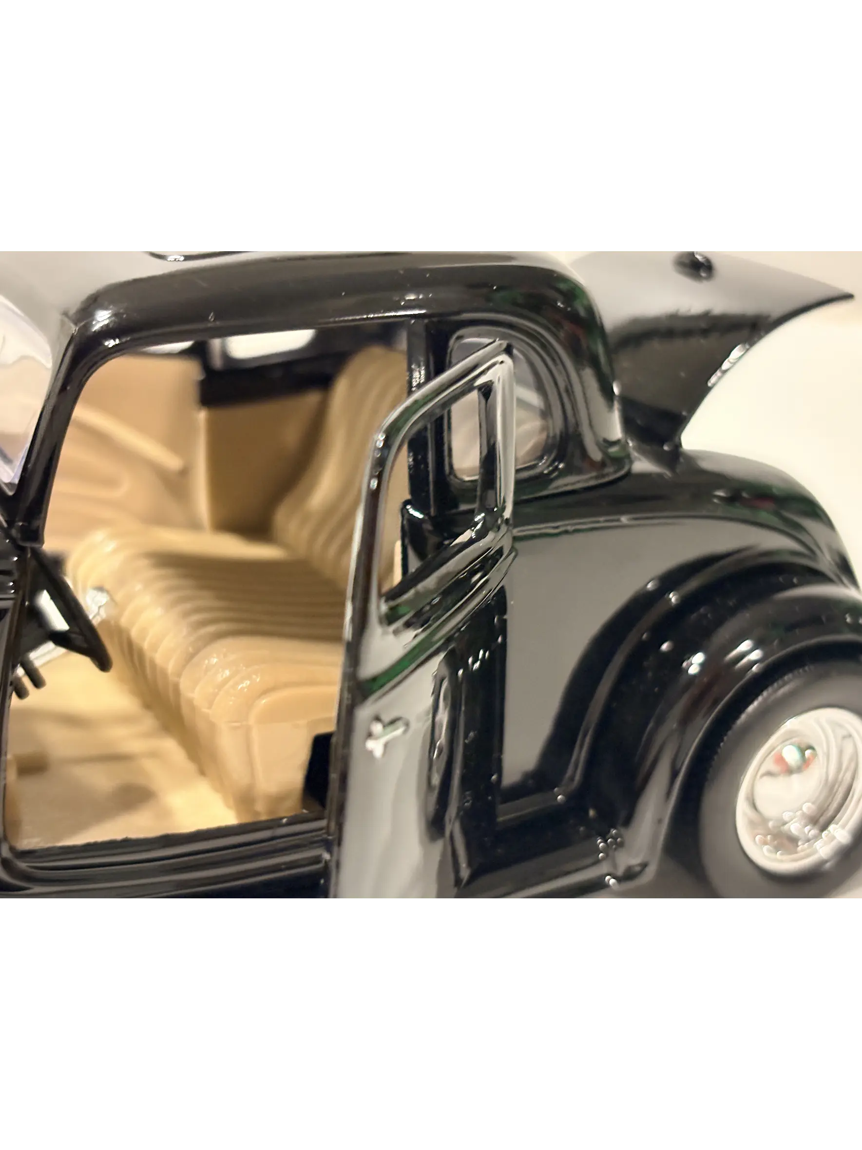 Auto Ford Coupe (1934) | Motormax 1:24 – Clásico V8 de los años 30 para coleccionistas 3