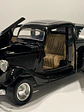 Auto Ford Coupe (1934) | Motormax 1:24 – Clásico V8 de los años 30 para coleccionistas - Miniatura 1