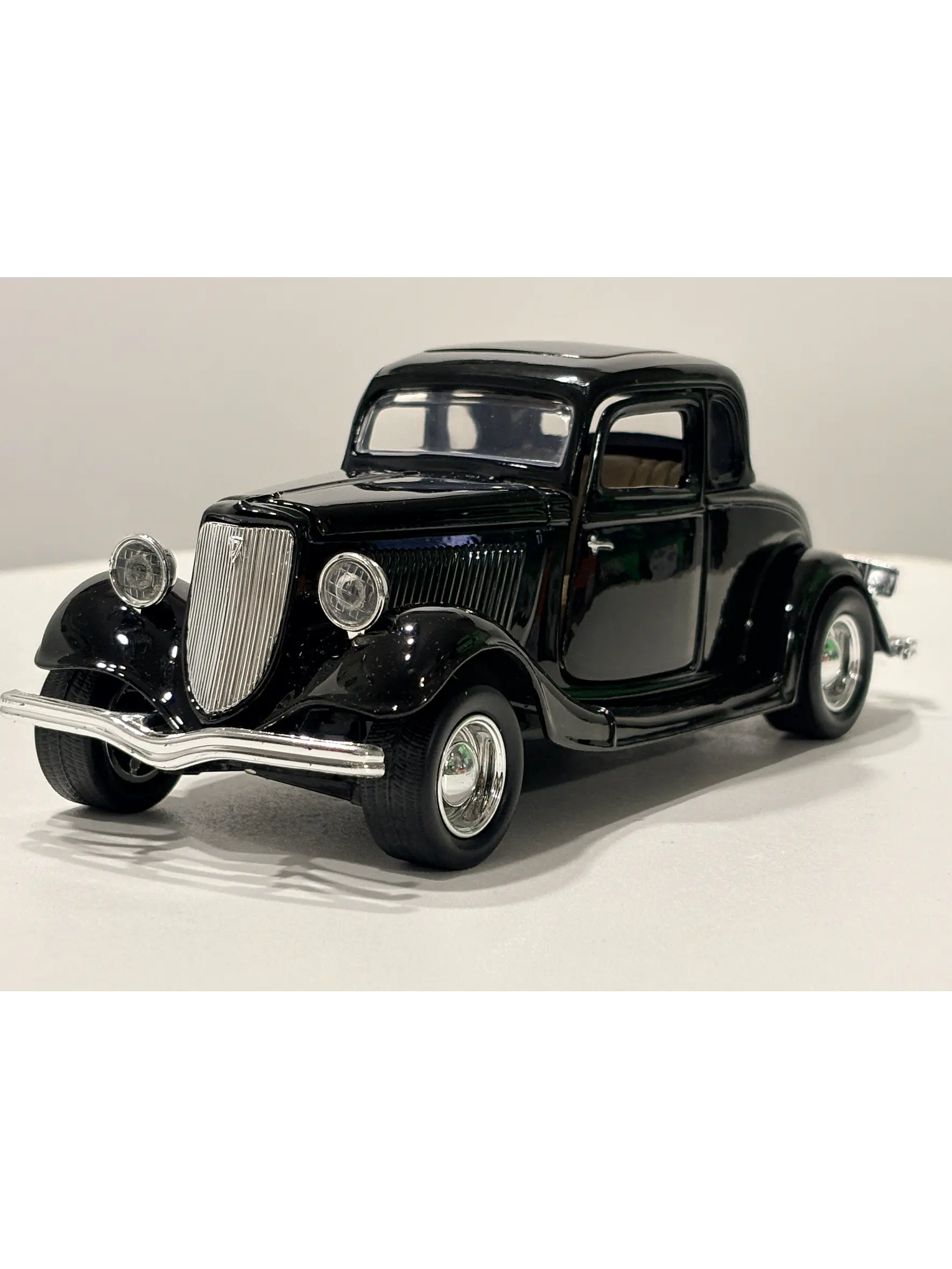 Auto Ford Coupe (1934) | Motormax 1:24 – Clásico V8 de los años 30 para coleccionistas 10