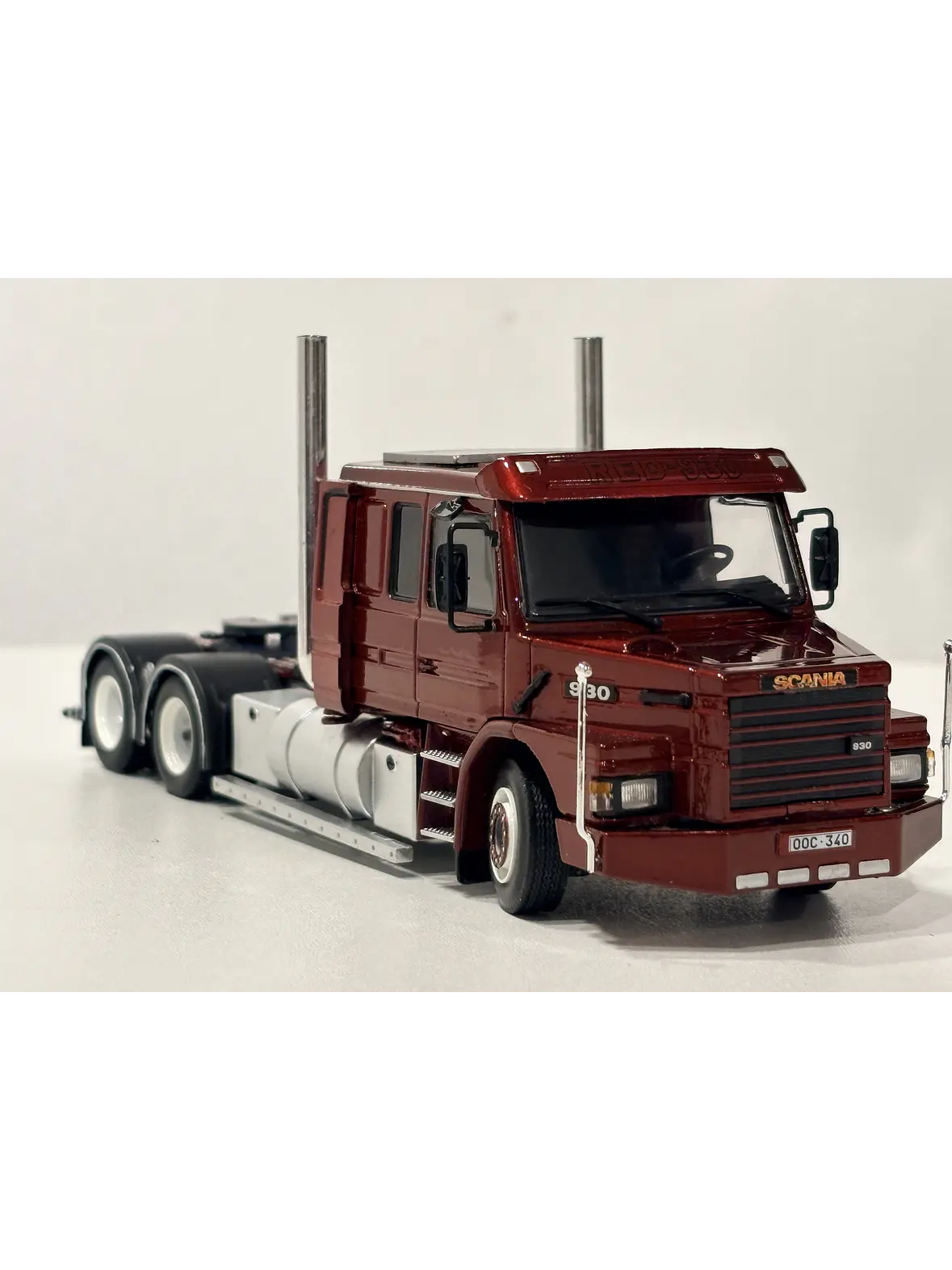 Scania 2 Series Torpedo Metallinkierratys V8 | Tekno 1:50 – Camión clásico europeo con doble cabina 8