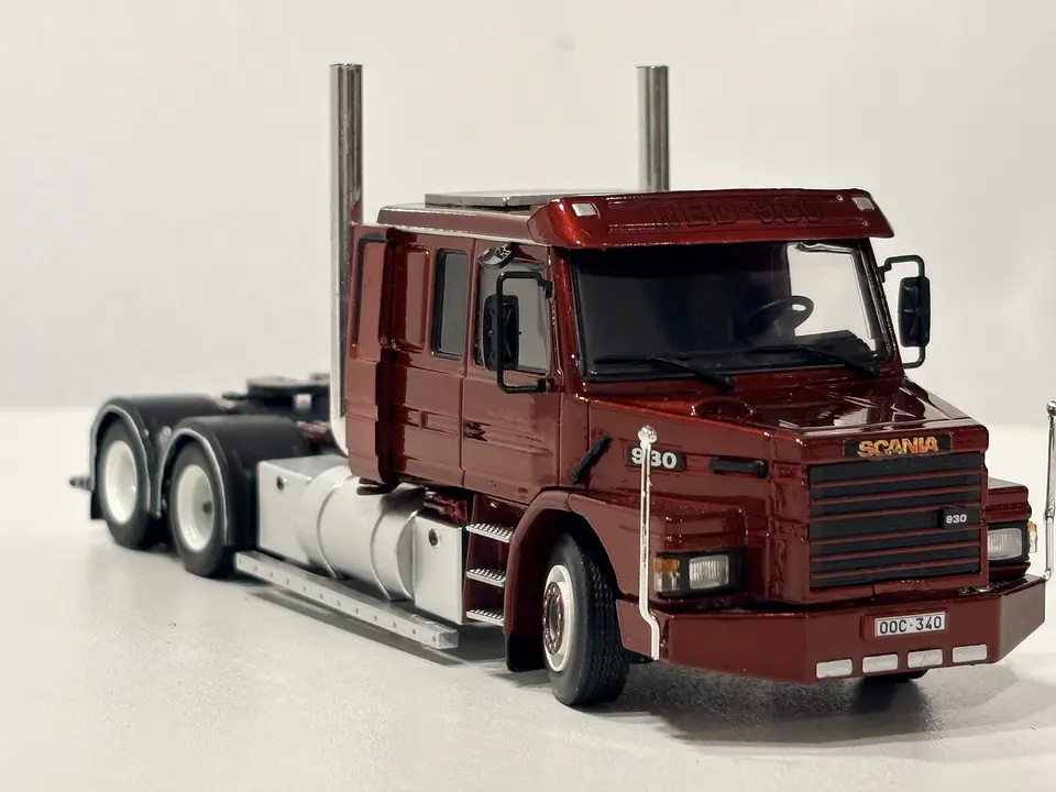 Camión Scania 2 Series Torpedo | Tekno Escala 1:50 3