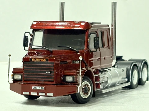 Scania 2 Series Torpedo Metallinkierratys V8 | Tekno 1:50 – Camión clásico europeo con doble cabina