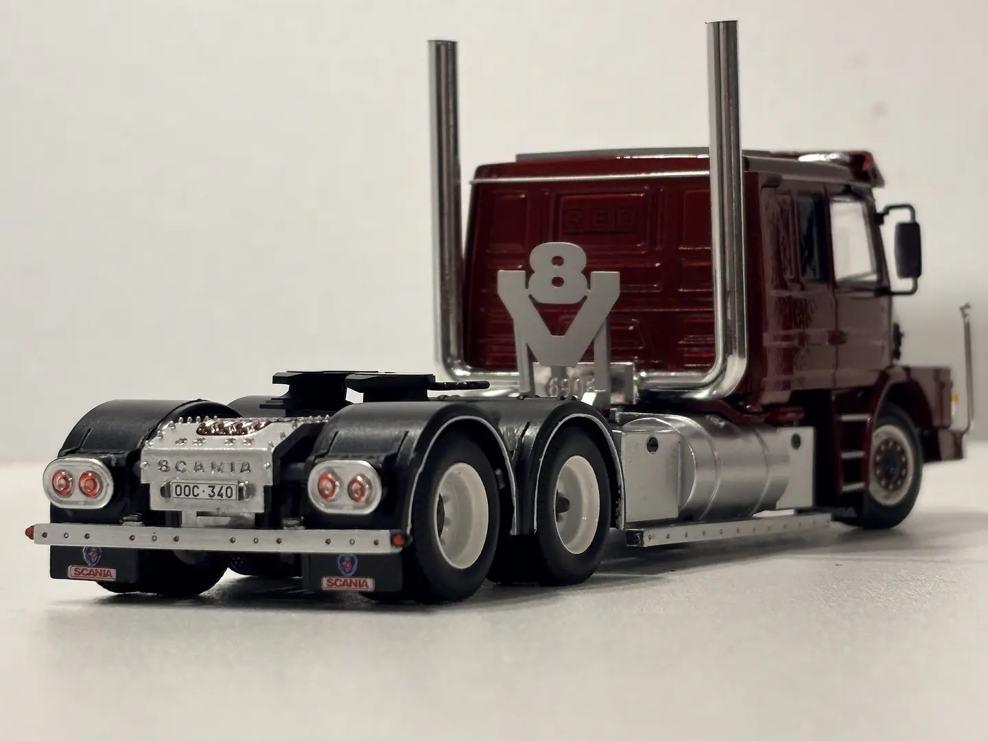 Camión Scania 2 Series Torpedo | Tekno Escala 1:50 5