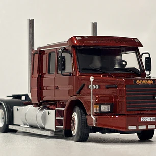 Scania 2 Series Torpedo Metallinkierratys V8 | Tekno 1:50 – Camión clásico europeo con doble cabina