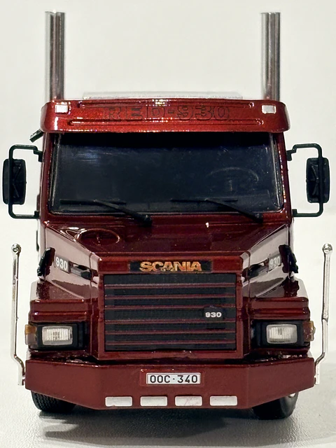 Scania 2 Series Torpedo Metallinkierratys V8 | Tekno 1:50 – Camión clásico europeo con doble cabina