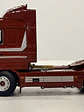Scania 3 Series 143M Streamline 4x2 WSI Premium Line 1:50 burdeo – Clásico V8 europeo para coleccionistas en Chile - Miniatura 5