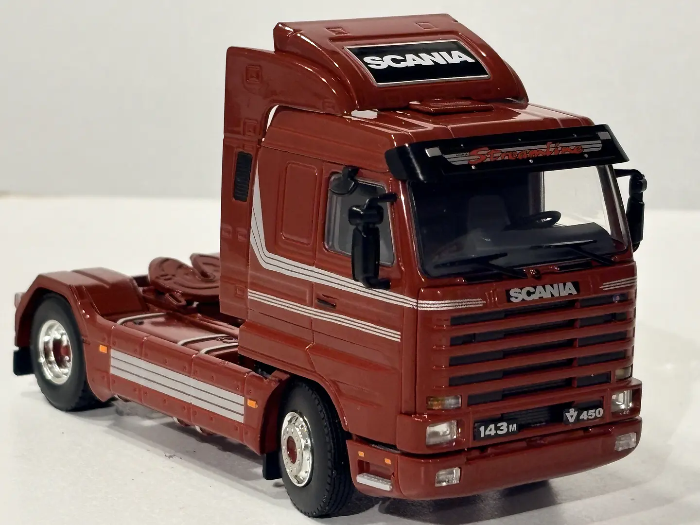 Camión Scania 3 Series 143M Streamline 4x2 WSI Premium Line 9