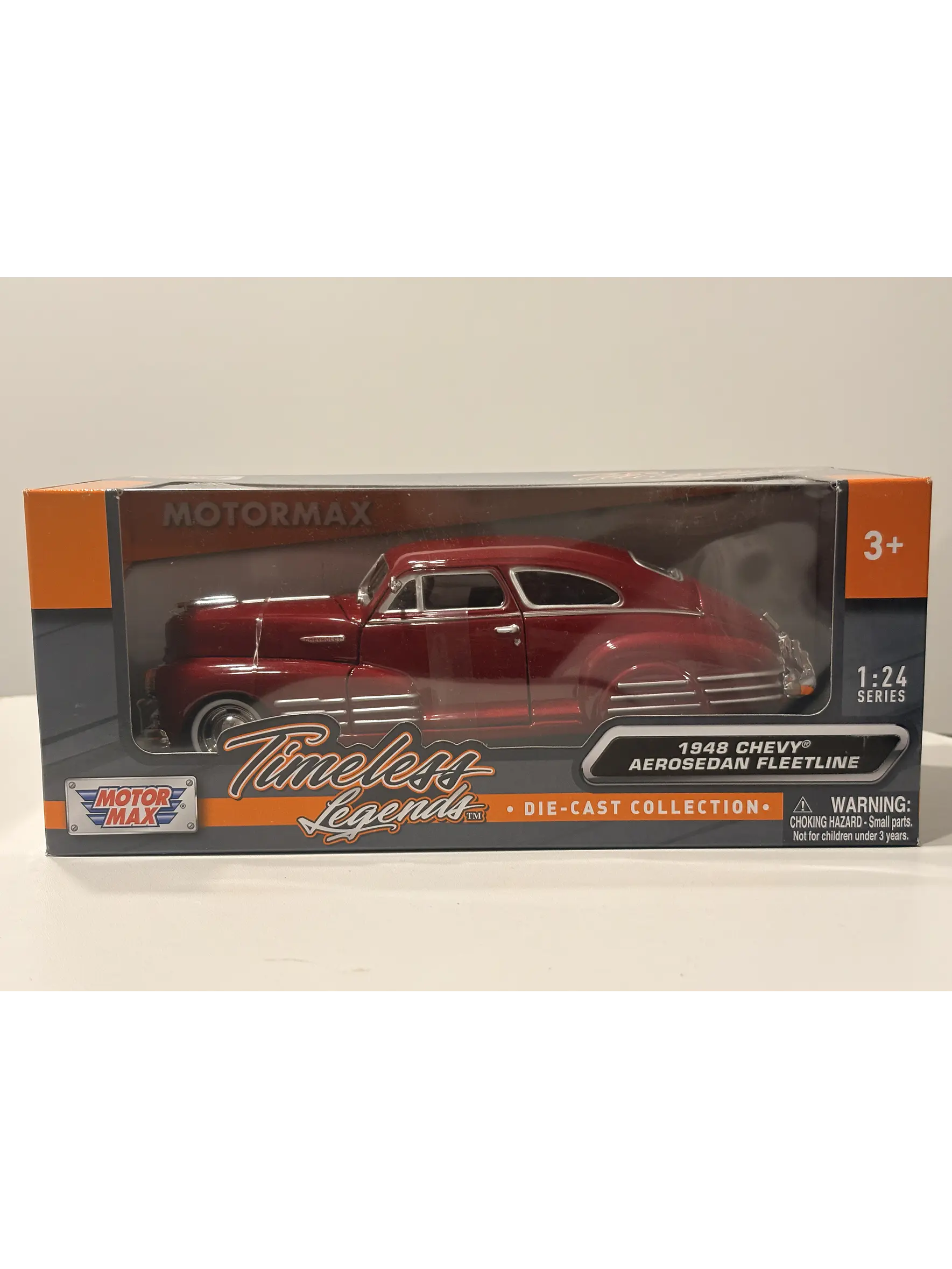 Motormax 1:24 Chevrolet Aerosedan Fleetline 1948  – Clásico americano de posguerra para coleccionistas exigentes 12
