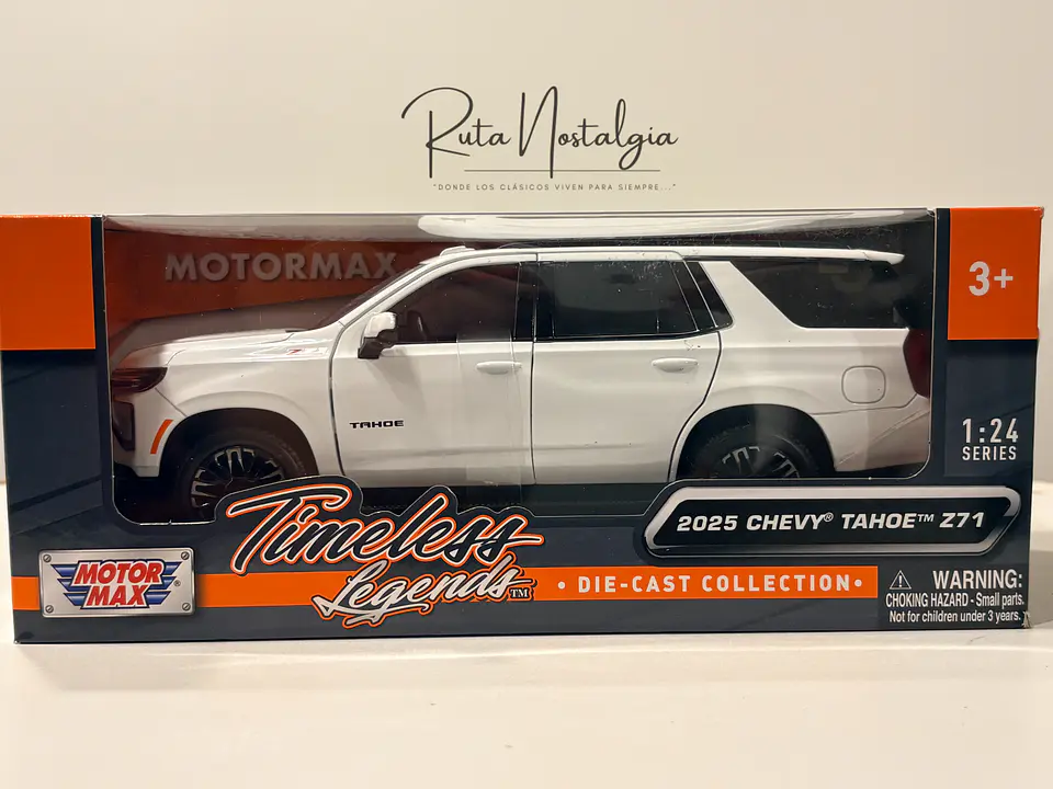 Camioneta Chevrolet Tahoe Z71 (2025) | Motormax 1:24 11