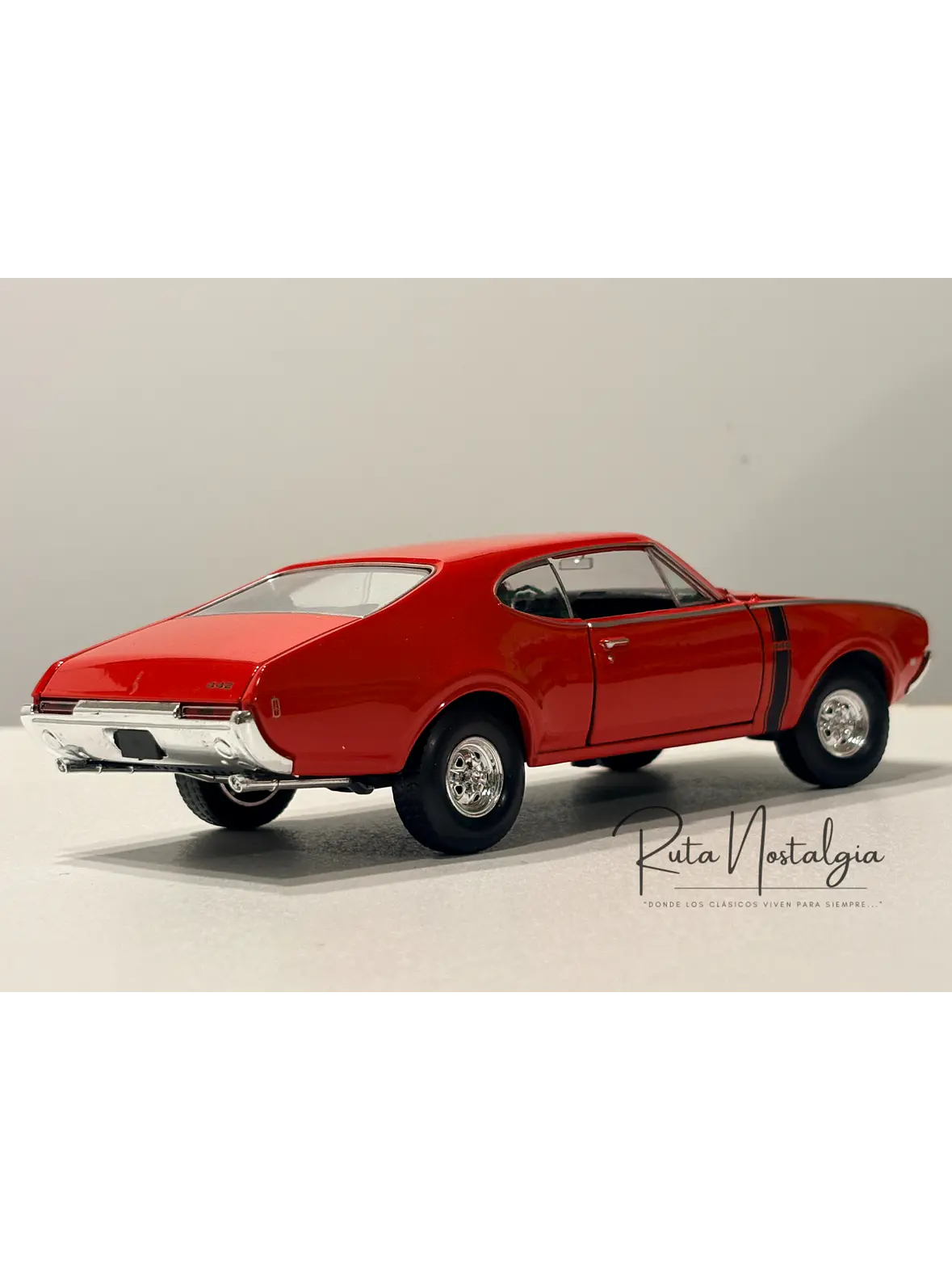 Oldsmobile 442 - 1968 | Welly 1:24  | Auto clásico americano 8
