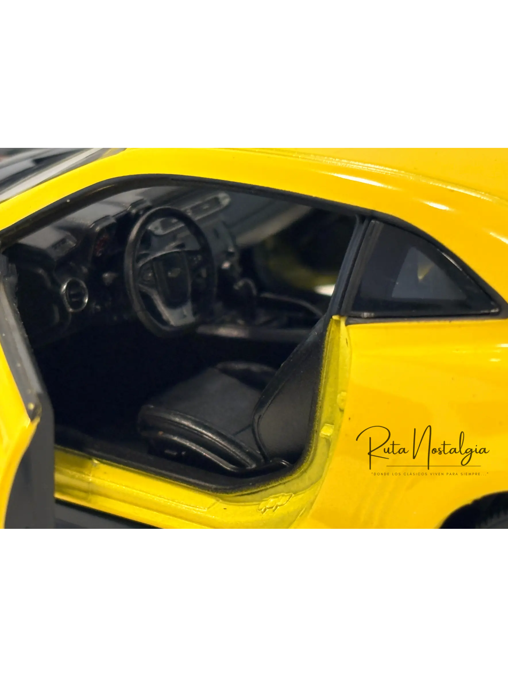 Chevrolet Camaro ZL1 - 2012  |  Welly  1:24 | Auto deportivo 2