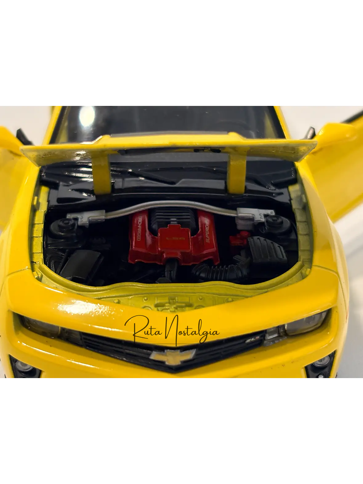 Chevrolet Camaro ZL1 - 2012  |  Welly  1:24 | Auto deportivo 3