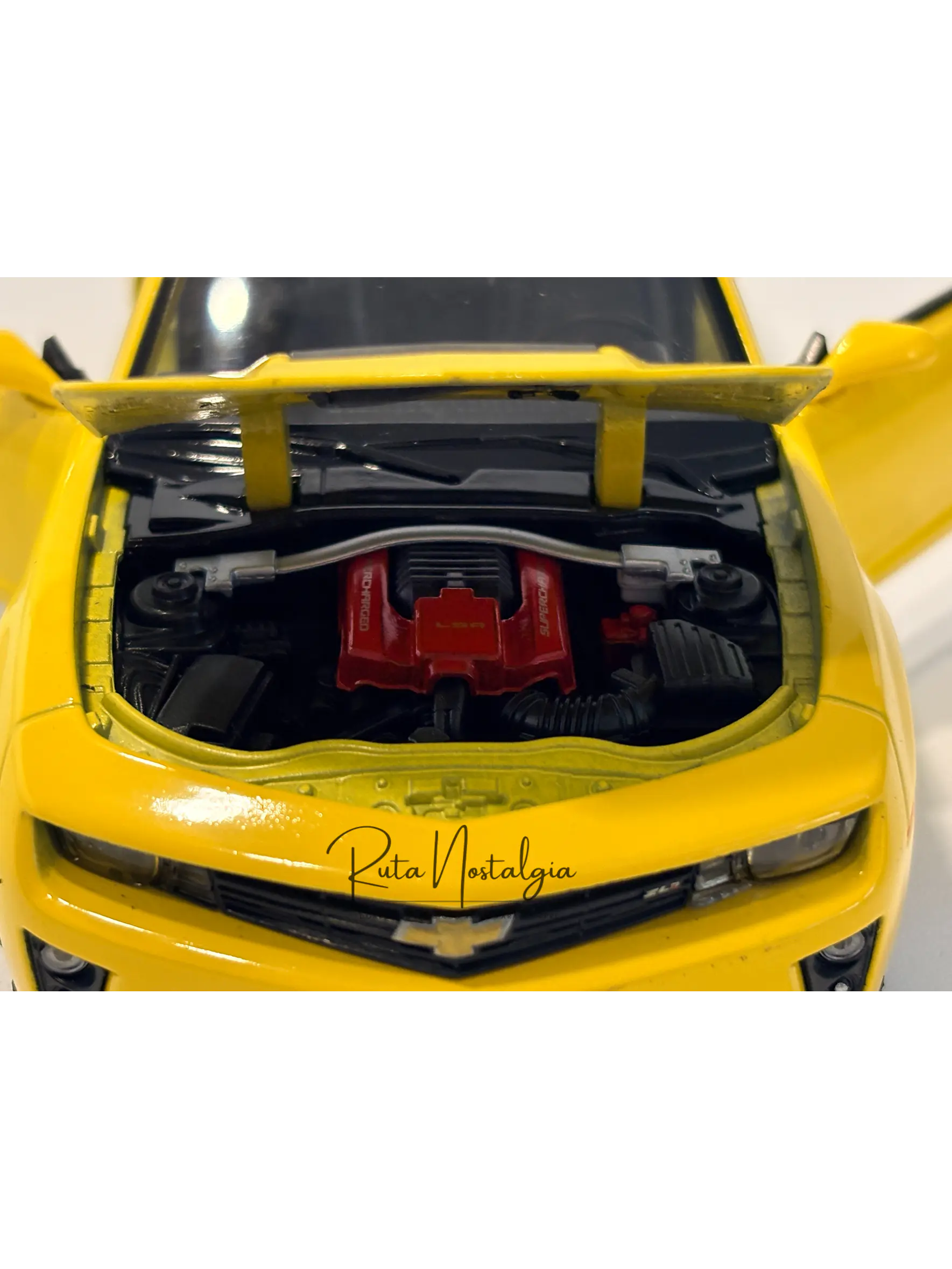 Chevrolet Camaro ZL1 - 2012  |  Welly  1:24 | Auto deportivo 3