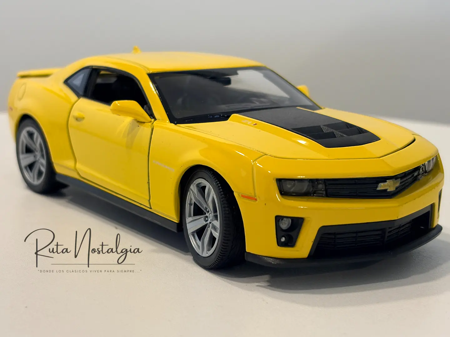 Auto Camaro ZL1 2012 Welly NEX 1:24 Coleccionable 10