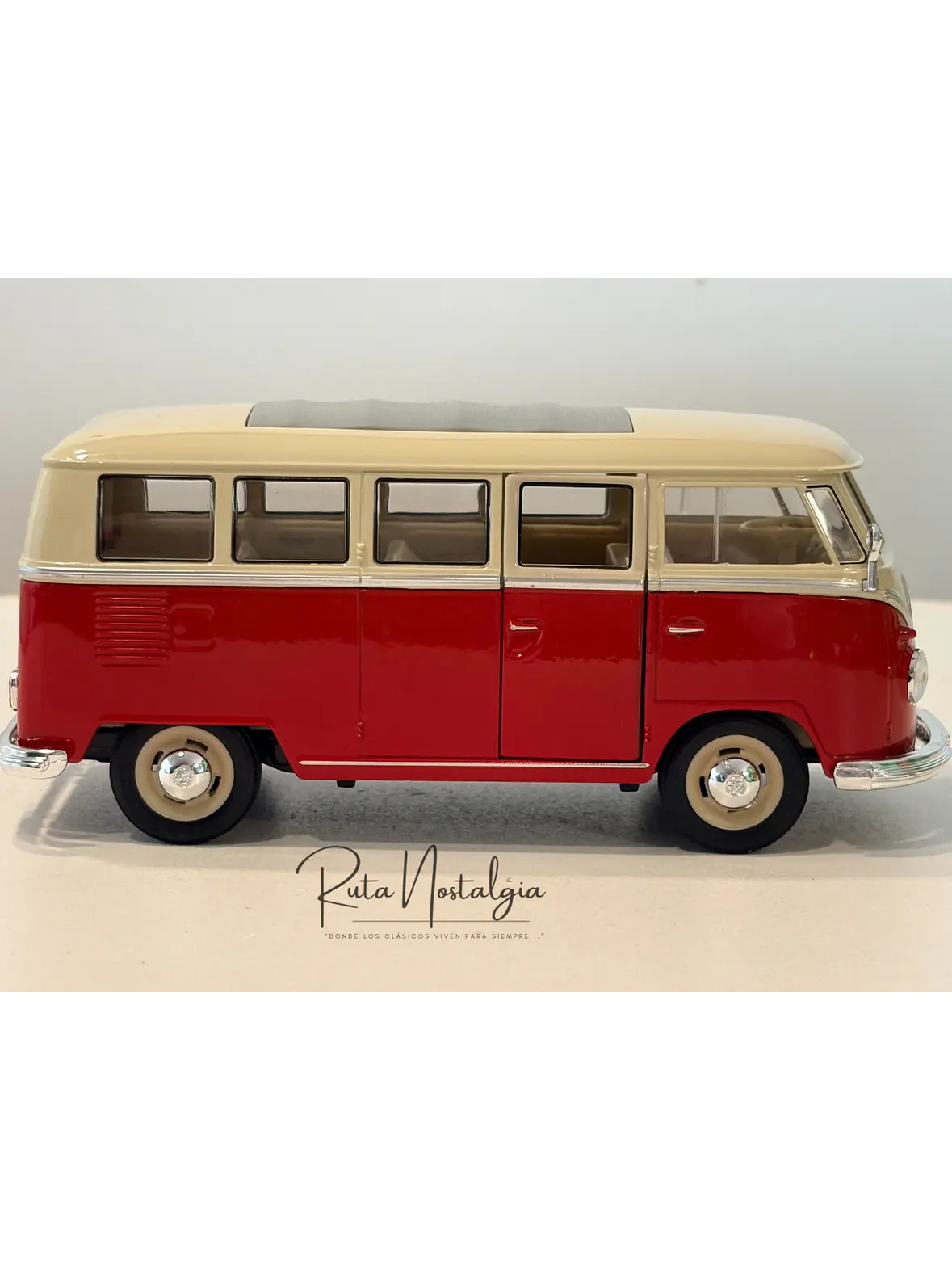 Volkswagen Bus T1 - 1963 | Welly   1:24 |  Furgón antiguo de colección 7