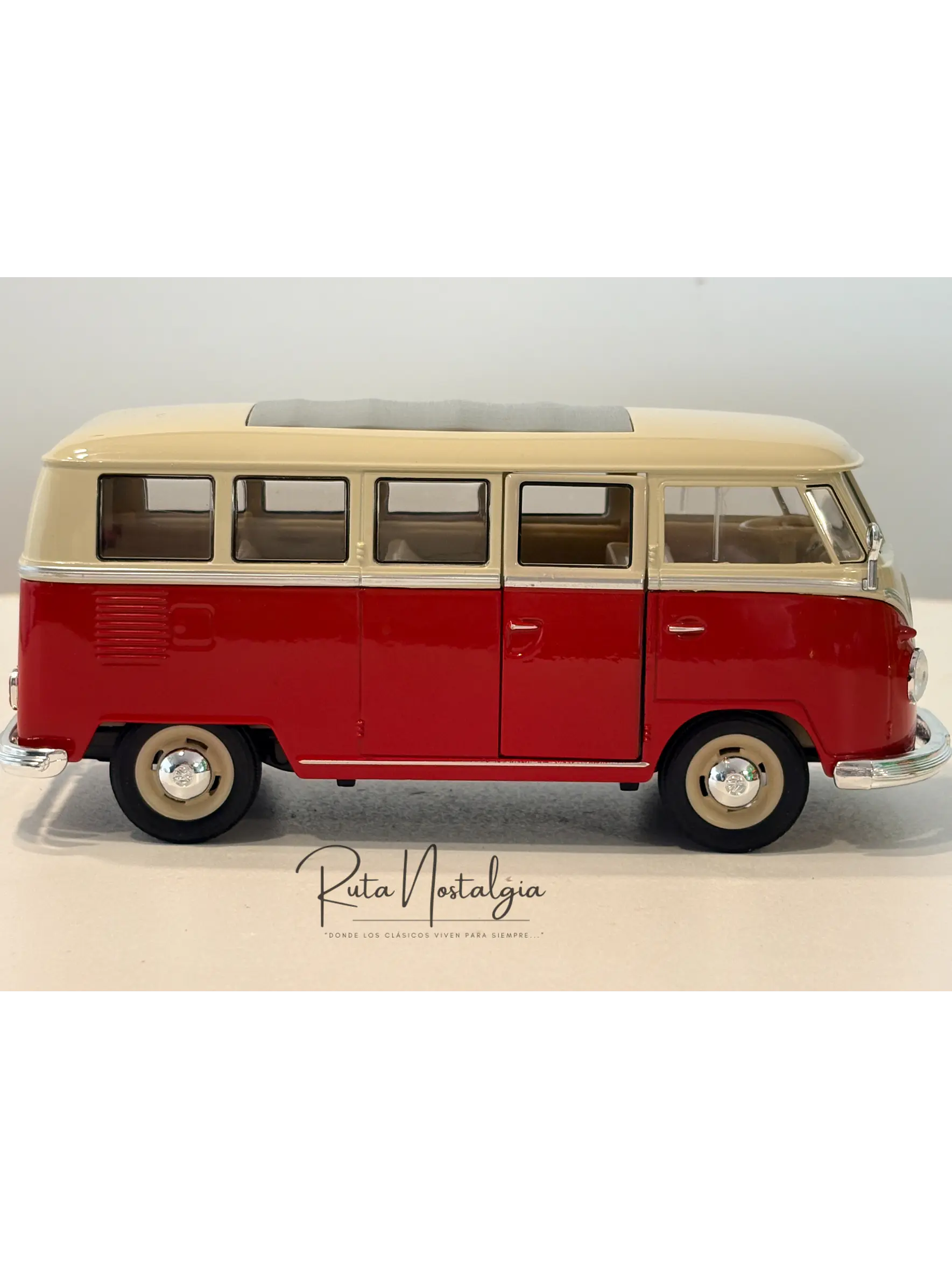 Volkswagen Bus T1 - 1963 | Welly   1:24 |  Furgón antiguo de colección 7