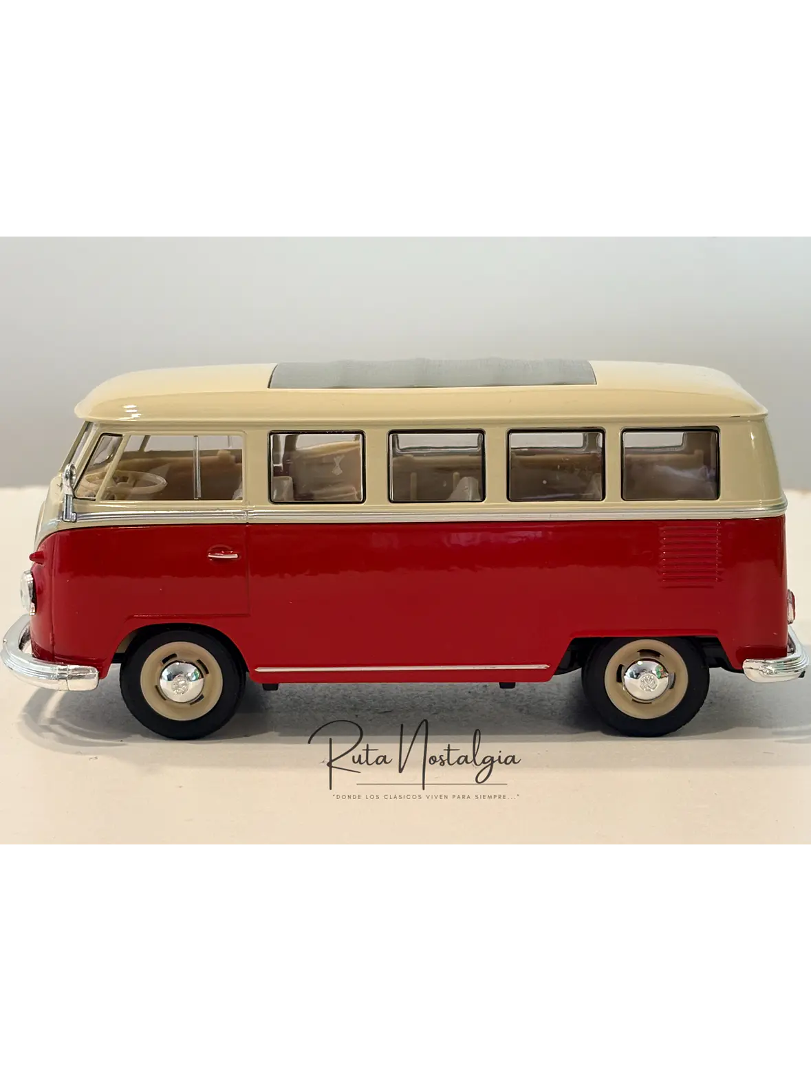 Volkswagen Bus T1 - 1963 | Welly   1:24 |  Furgón antiguo de colección 4