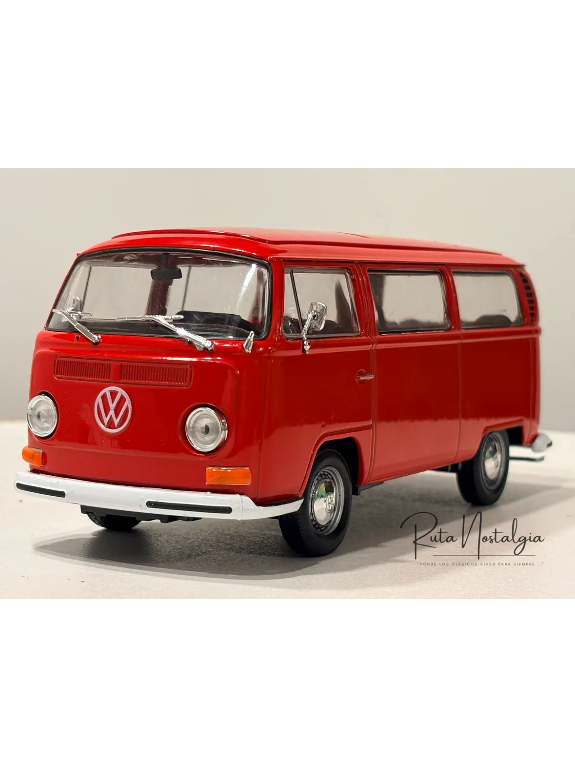 Furgón a escala Volkswagen Kombi T2 Bus 1972 | 1:24 Welly – Microbús nostálgico de colección 5