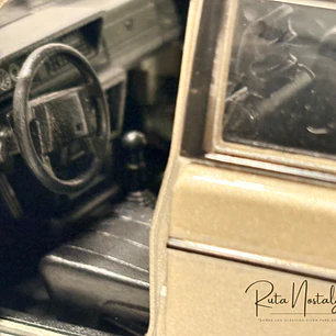 Volvo 240 GL | Welly 1:24 | Auto antiguo de colección