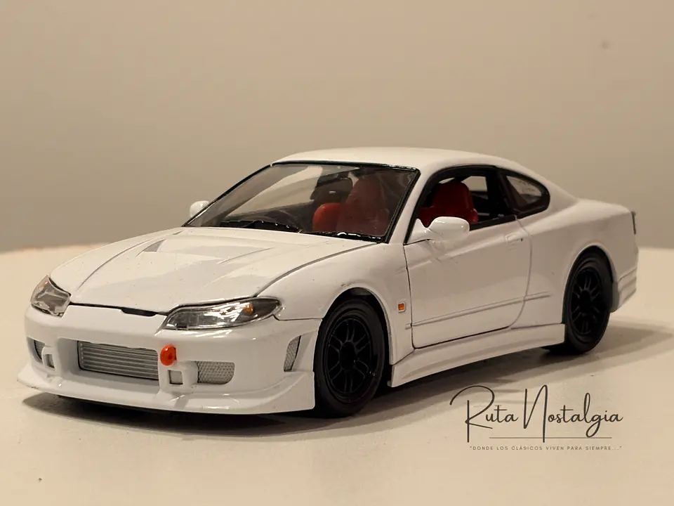 Auto Nissan Silvia S15 Welly NEX 1:24 Coleccionable 5