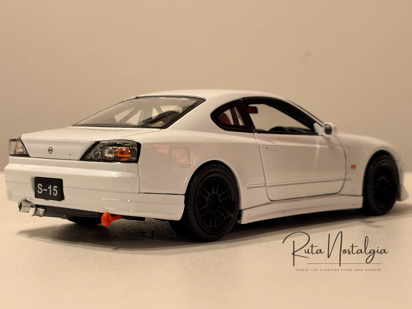 Auto Nissan Silvia S15 Welly NEX 1:24 Coleccionable 7