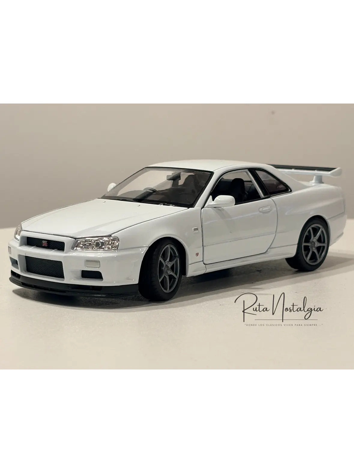 Nissan Skyline GT-R (R34) — Welly NEX Models 1:24 | JDM Legend de colección 5