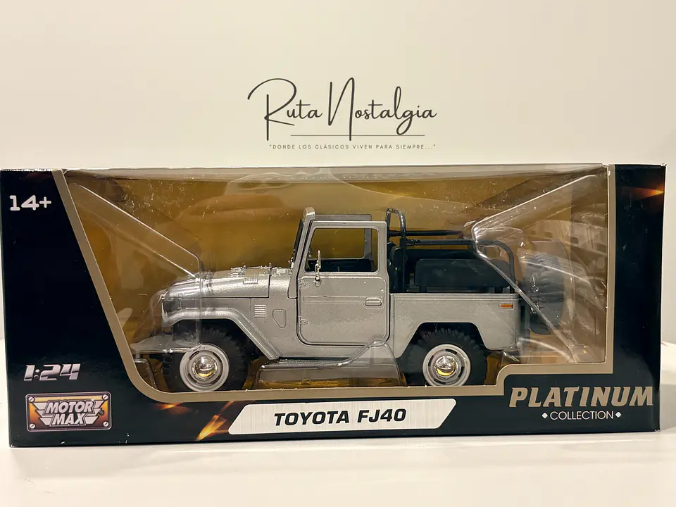 Camioneta Toyota FJ40 Land Cruiser 4x4 | Motormax 1:24 12