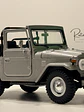 Toyota FJ40 Land Cruiser — Motormax Platinum Collection 1:24 | 4x4 clásico de colección - thumbnail 12