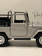 Toyota FJ40 Land Cruiser — Motormax Platinum Collection 1:24 | 4x4 clásico de colección - thumbnail 11