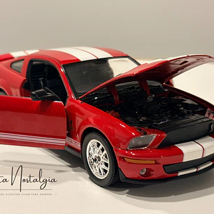 2007 Shelby Cobra GT500 — Welly NEX Models 1:24 | Muscle Car americano de colección
