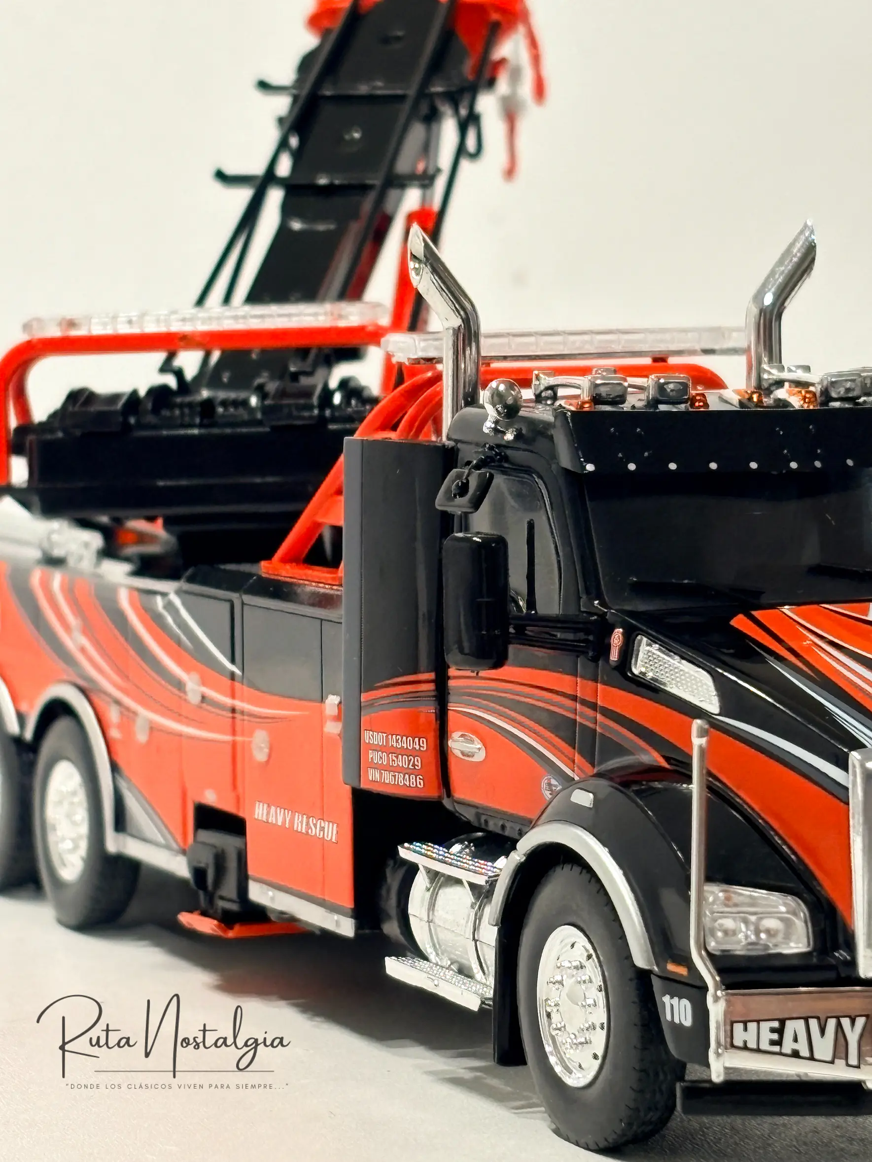 Kenworth T 880 Wrecker | IXO models - Escala 1:43 | Camión Grúa de Rescate de colección 2