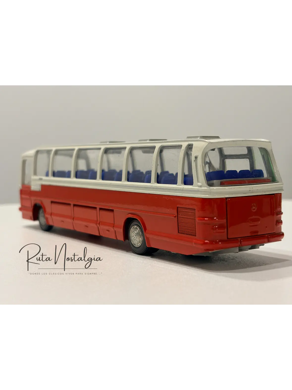 Bus Mercedes-Benz O-302 | Tekno Holland N° 950 - Escala 1:60 | Reliquia coleccionable de la década de los 70's 7