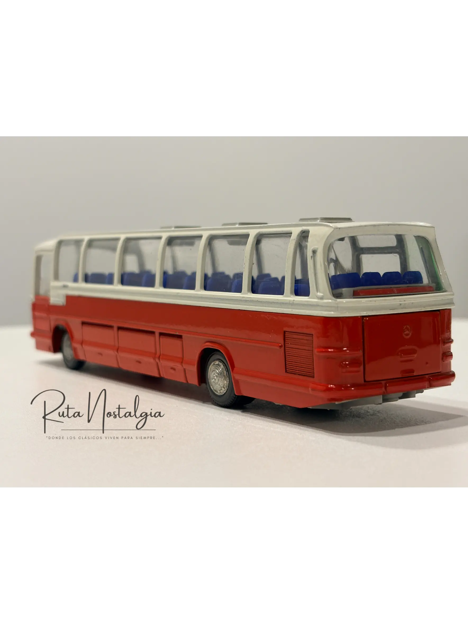 Bus Mercedes-Benz O-302 | Tekno Holland N° 950 - Escala 1:60 | Reliquia coleccionable de la década de los 70's 7