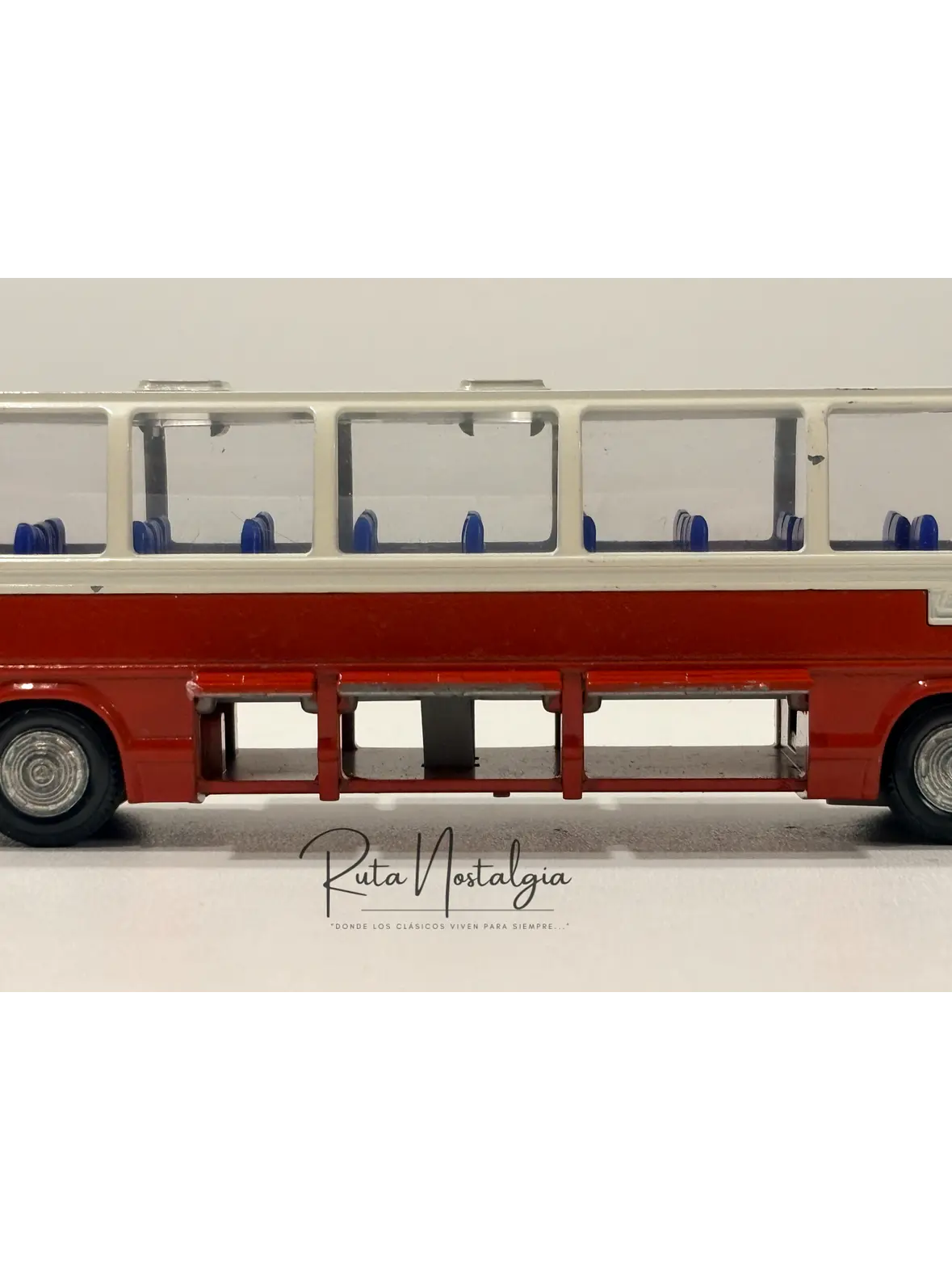 Bus Mercedes-Benz O-302 | Tekno Holland N° 950 - Escala 1:60 | Reliquia coleccionable de la década de los 70's 11