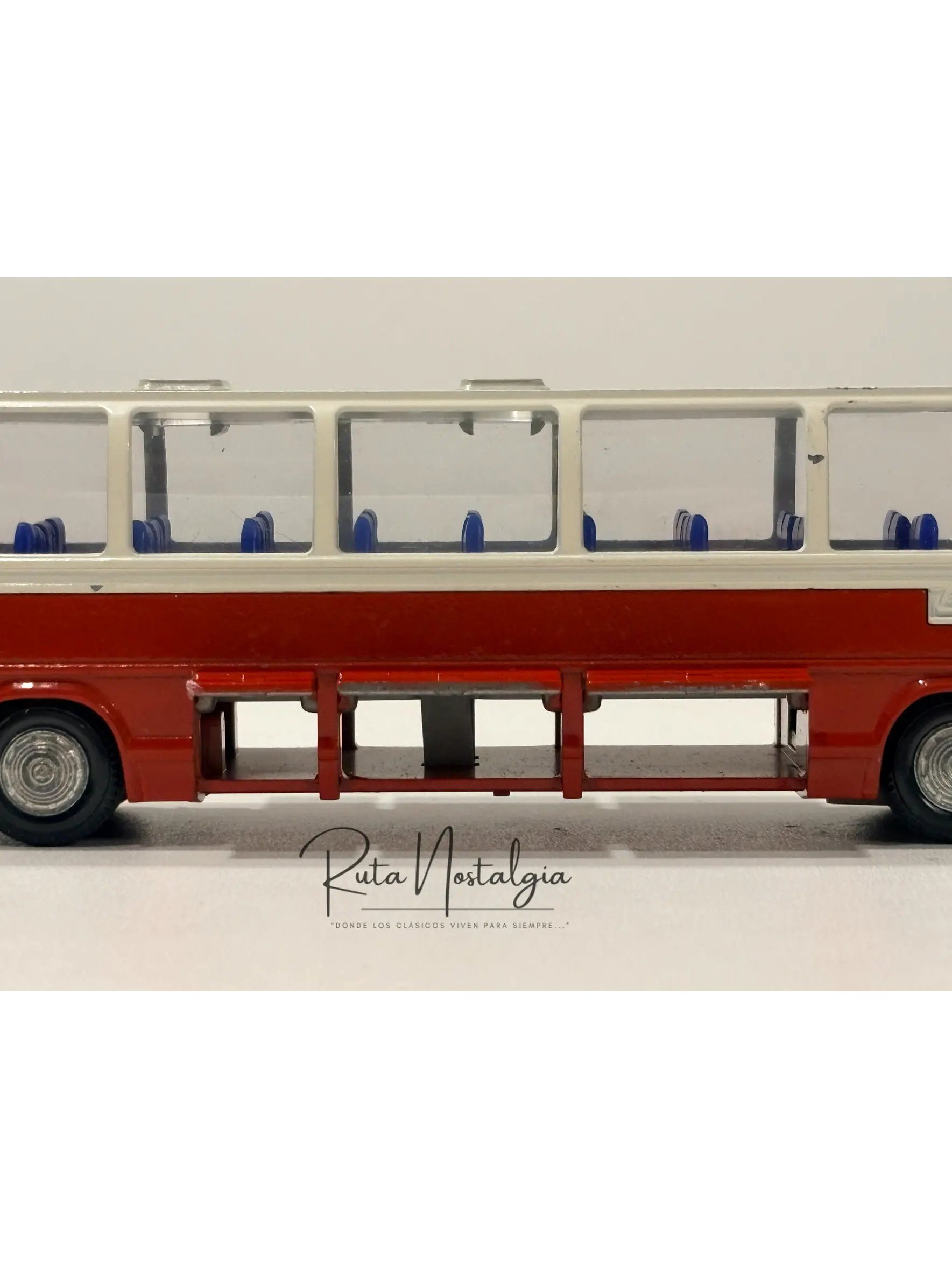 Bus Mercedes-Benz O-302 | Tekno Holland N° 950 - Escala 1:60 | Reliquia coleccionable de la década de los 70's 11
